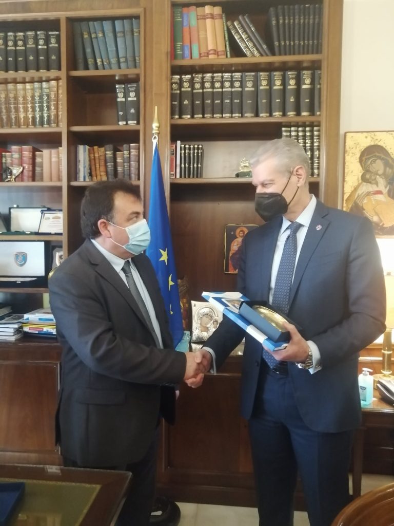 Ο Υφυπουργός Πολιτικής Προστασίας Ευάγγελος Τουρνάς στο Λάτσειο Δημοτικό Μέγαρο για τον εορτασμό της 25ης Μαρτίου