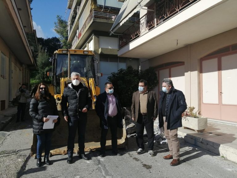 Ξεκίνησαν τα έργα αναμόρφωσης της οδού Κολοκοτρώνη και των παράπλευρων δρόμων