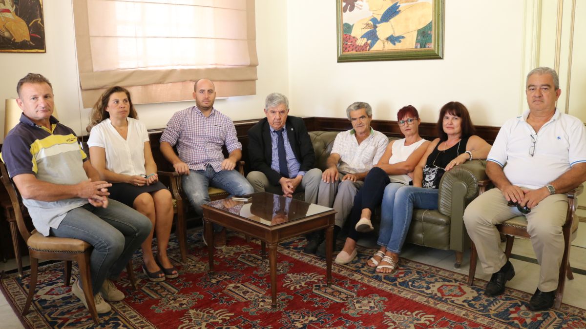 Συνάντηση Δημάρχου με εκπροσώπους του Σωματείου Μικροπωλητών "Η Δήμητρα"
